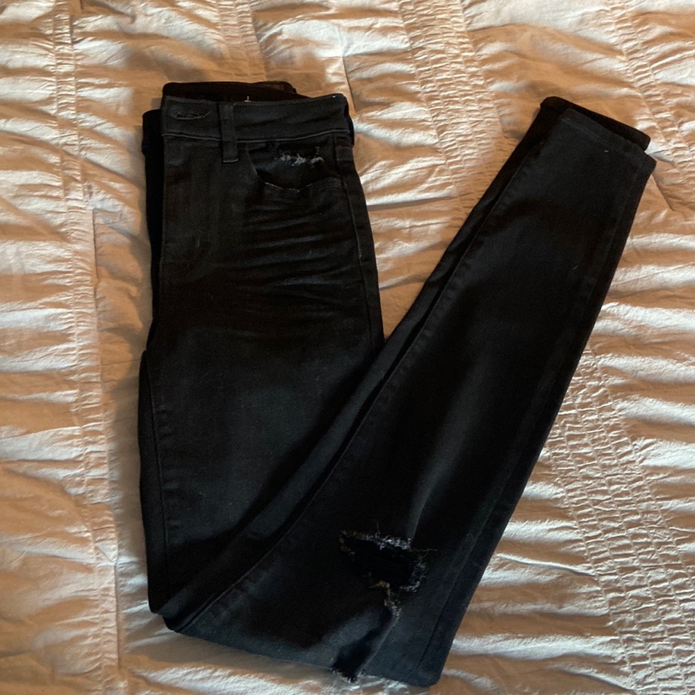 NWOT American eagle black skinny jeans